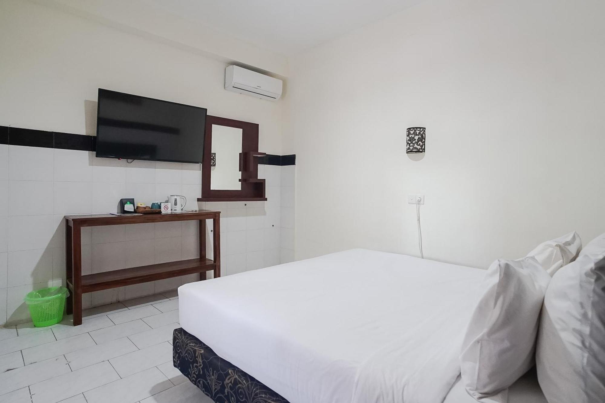 City Garden Bali Dwipa Hotel, Kuta Kuta Lombok Esterno foto