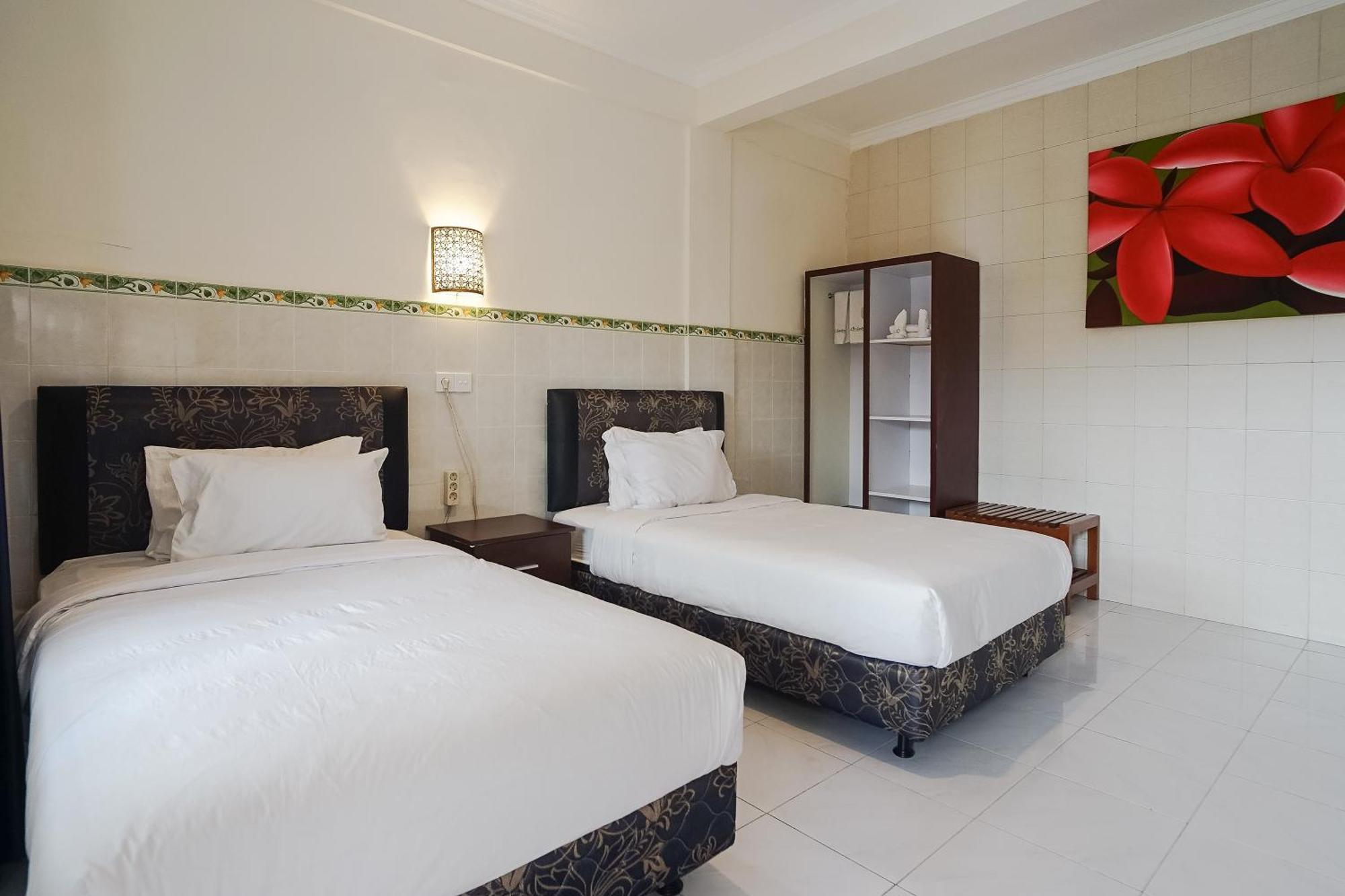 City Garden Bali Dwipa Hotel, Kuta Kuta Lombok Esterno foto