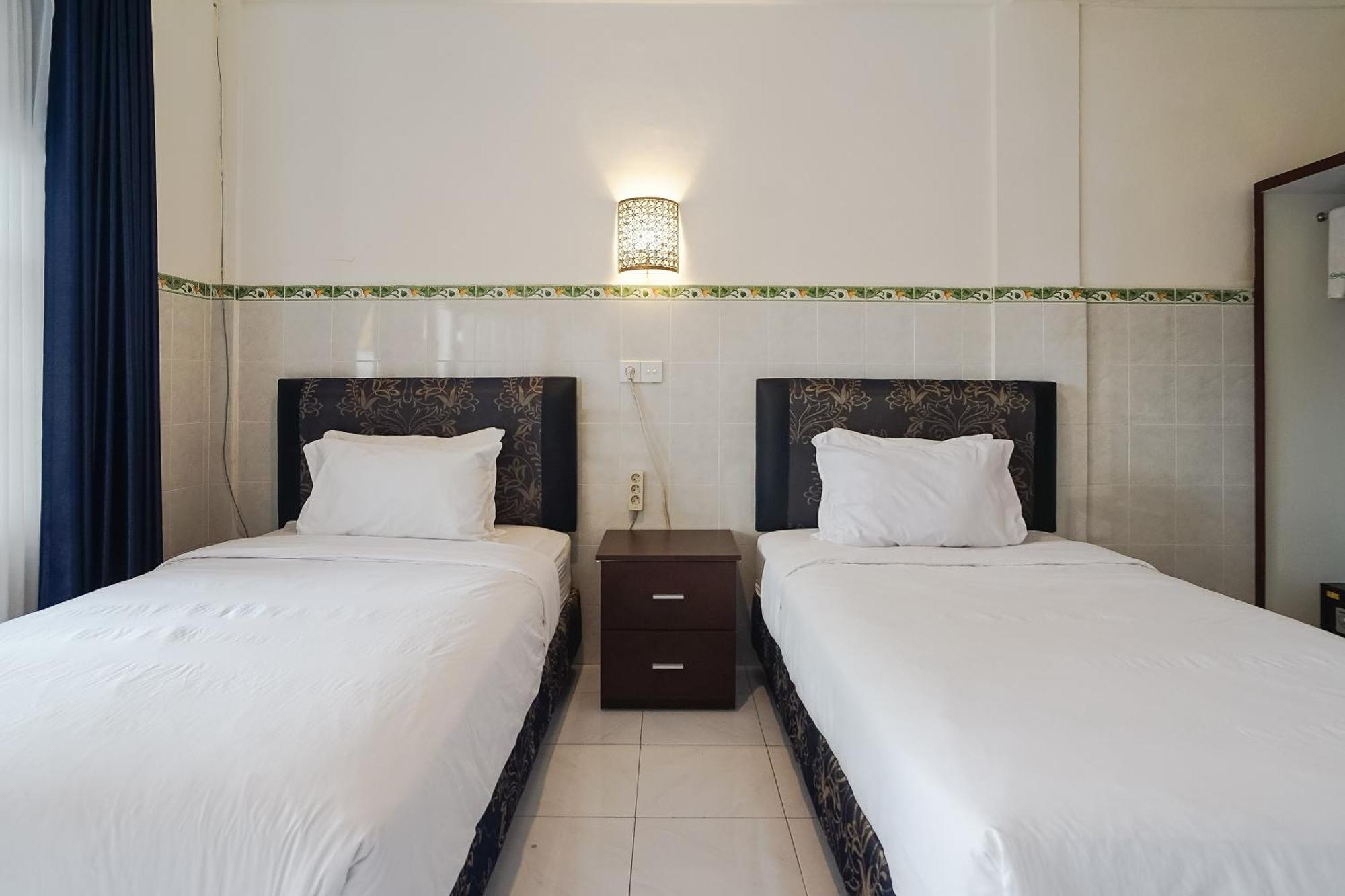 City Garden Bali Dwipa Hotel, Kuta Kuta Lombok Esterno foto