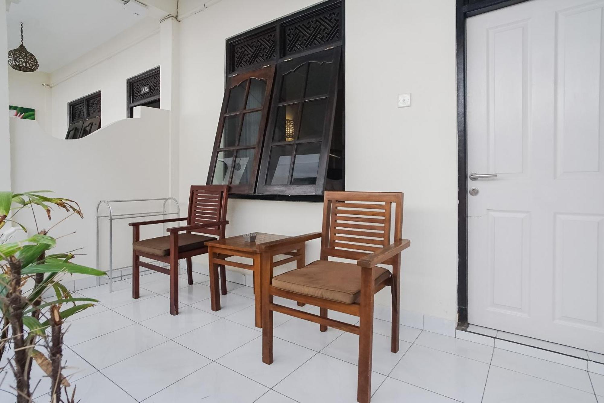City Garden Bali Dwipa Hotel, Kuta Kuta Lombok Esterno foto